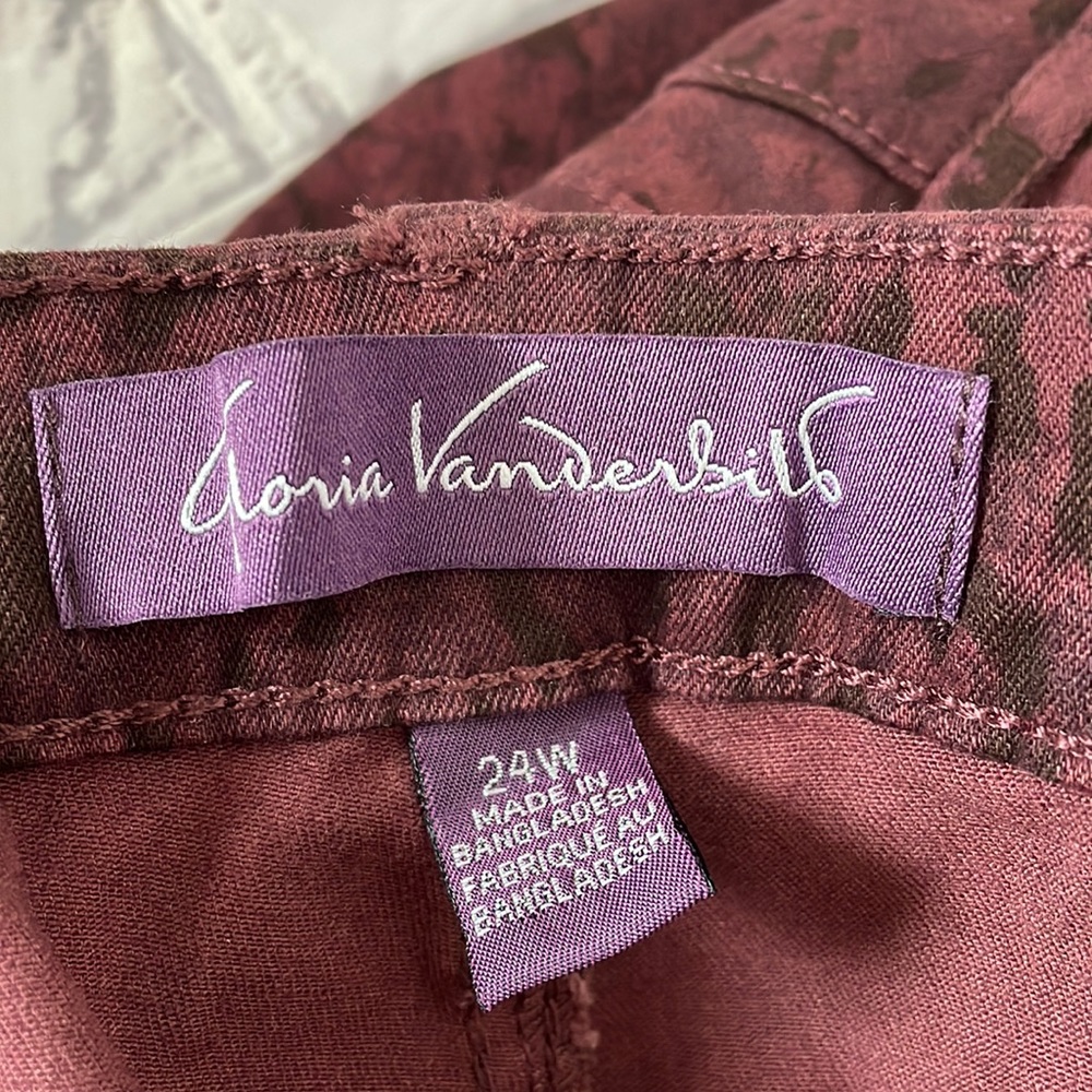 Gloria Vanderbilt Rail Straight Jeans Mid Rise - Picture 9 of 11